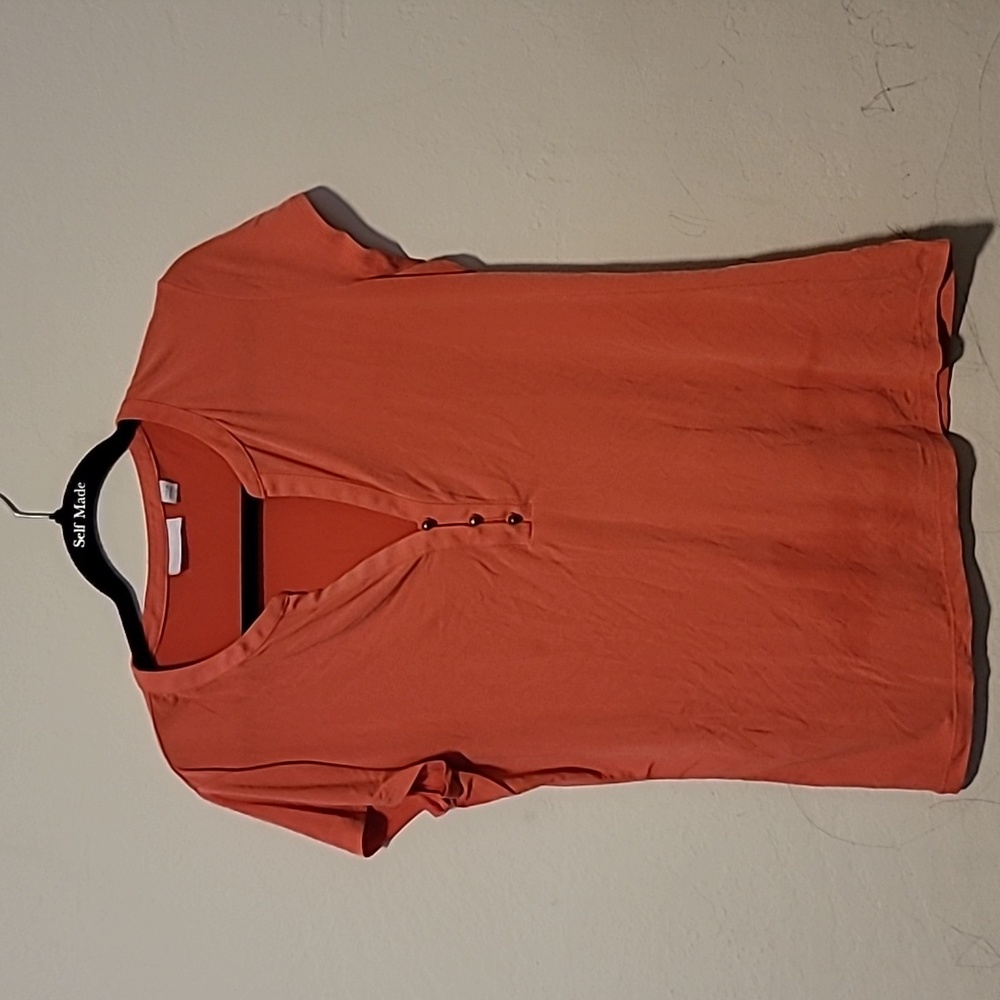 New york and Company Peach color top, size L